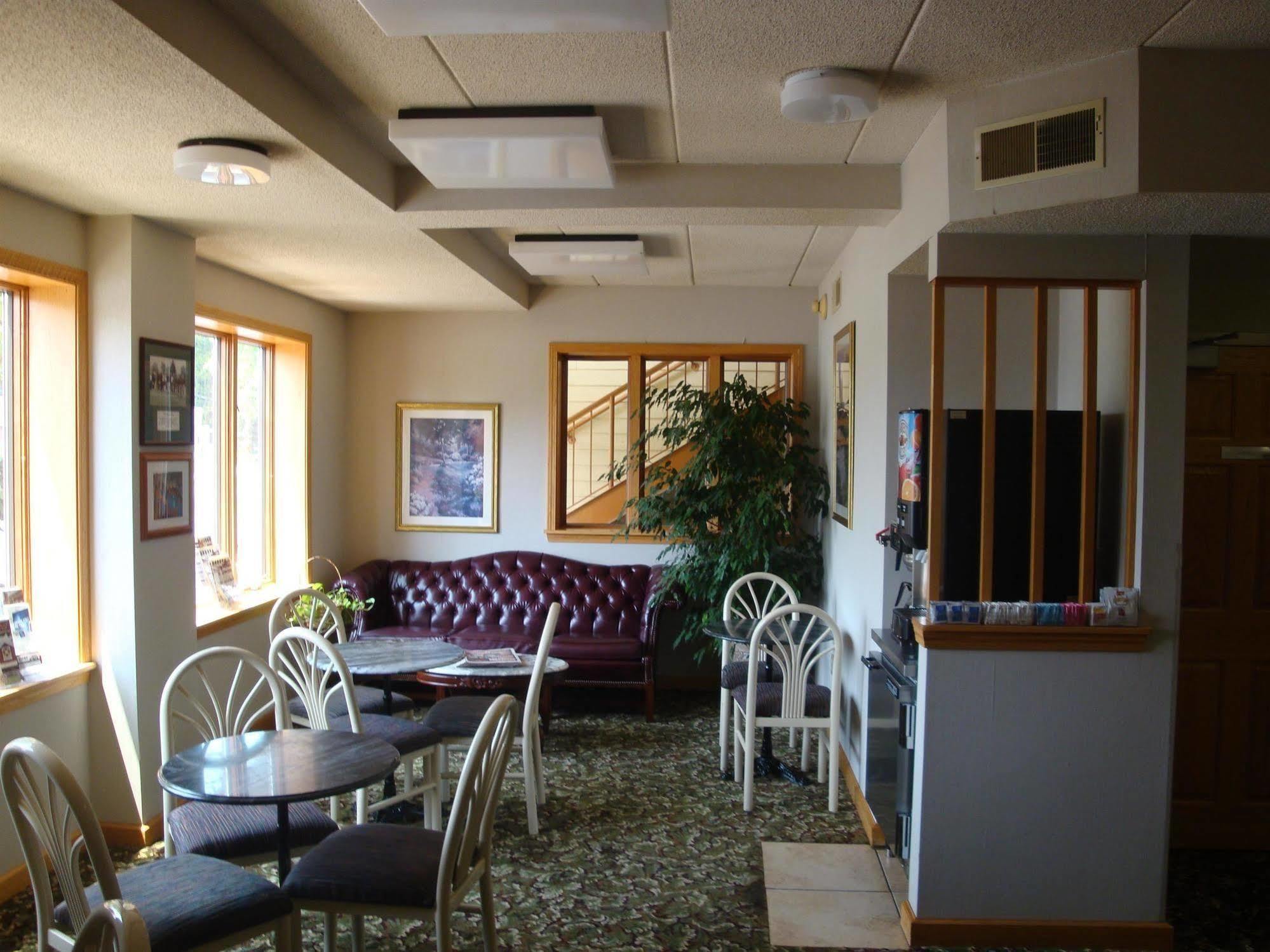 Wilmington Inn Exterior photo